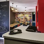 أف1 ليل فندق *