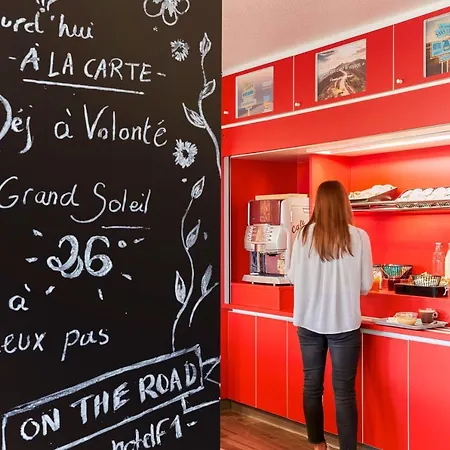 Hotelf1 Lille D'ascq